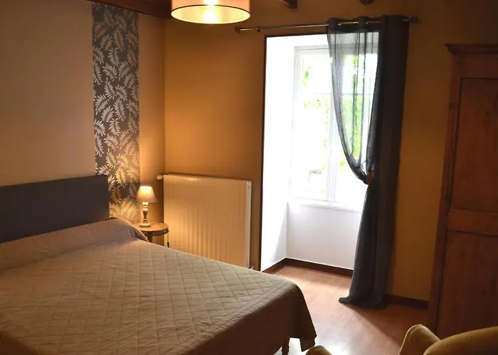 Feriehus Spacieux Avec Jardin, Piscine, Cheminee, Et Equipements Bebe Au Coeur Des Vignes Du Cognac - Fr-1-653-59 Lignieres-Ambleville