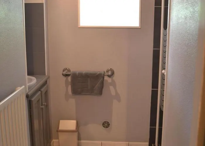 Spacieux Avec Jardin, Piscine, Cheminee, Et Equipements Bebe Au Coeur Des Vignes Du Cognac - Fr-1-653-59 Feriehus *