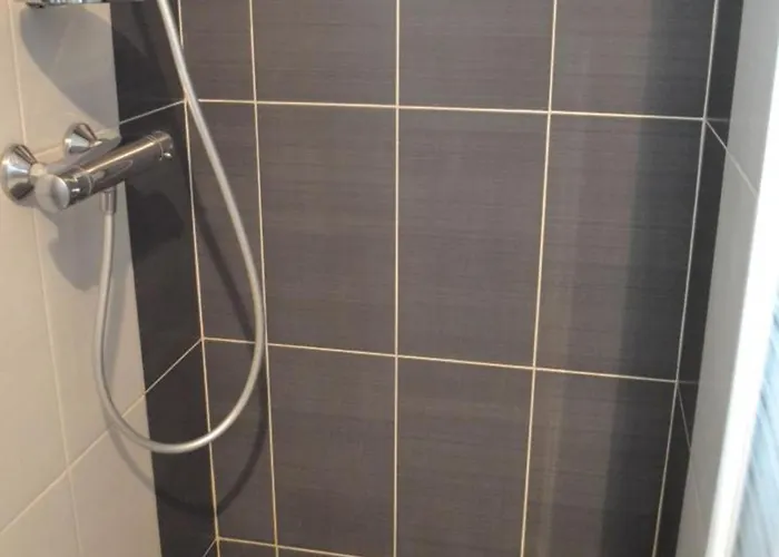 Spacieux Avec Jardin, Piscine, Cheminee, Et Equipements Bebe Au Coeur Des Vignes Du Cognac - Fr-1-653-59 *