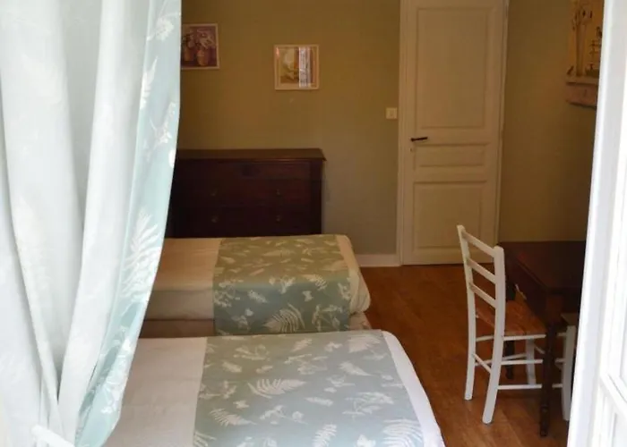 Feriehus Spacieux Avec Jardin, Piscine, Cheminee, Et Equipements Bebe Au Coeur Des Vignes Du Cognac - Fr-1-653-59 Lignieres-Ambleville